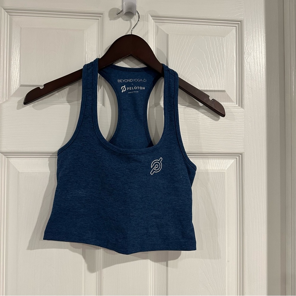 Beyond Yoga Peloton Blue Sports Bra Tank | EUC | Casual Workout Exercise Yoga